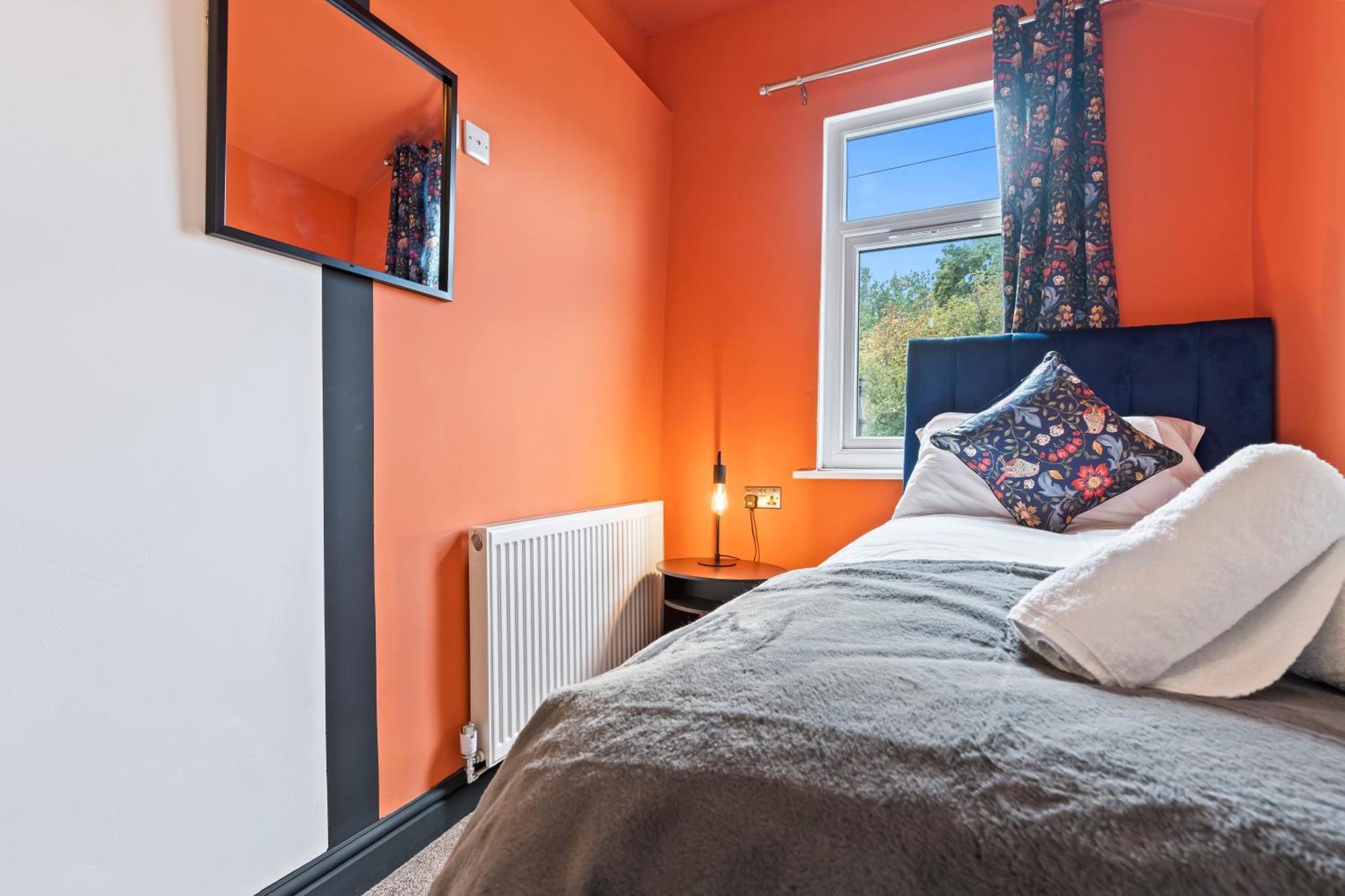 4 Bedroom, 2 Bath In Newcastle Town Centre Zewnętrze zdjęcie